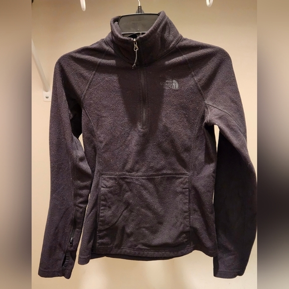 The North Face Jackets & Blazers - The North Face Women’s Fleece Pullover XS Quarter Zip Outdoor Jacket